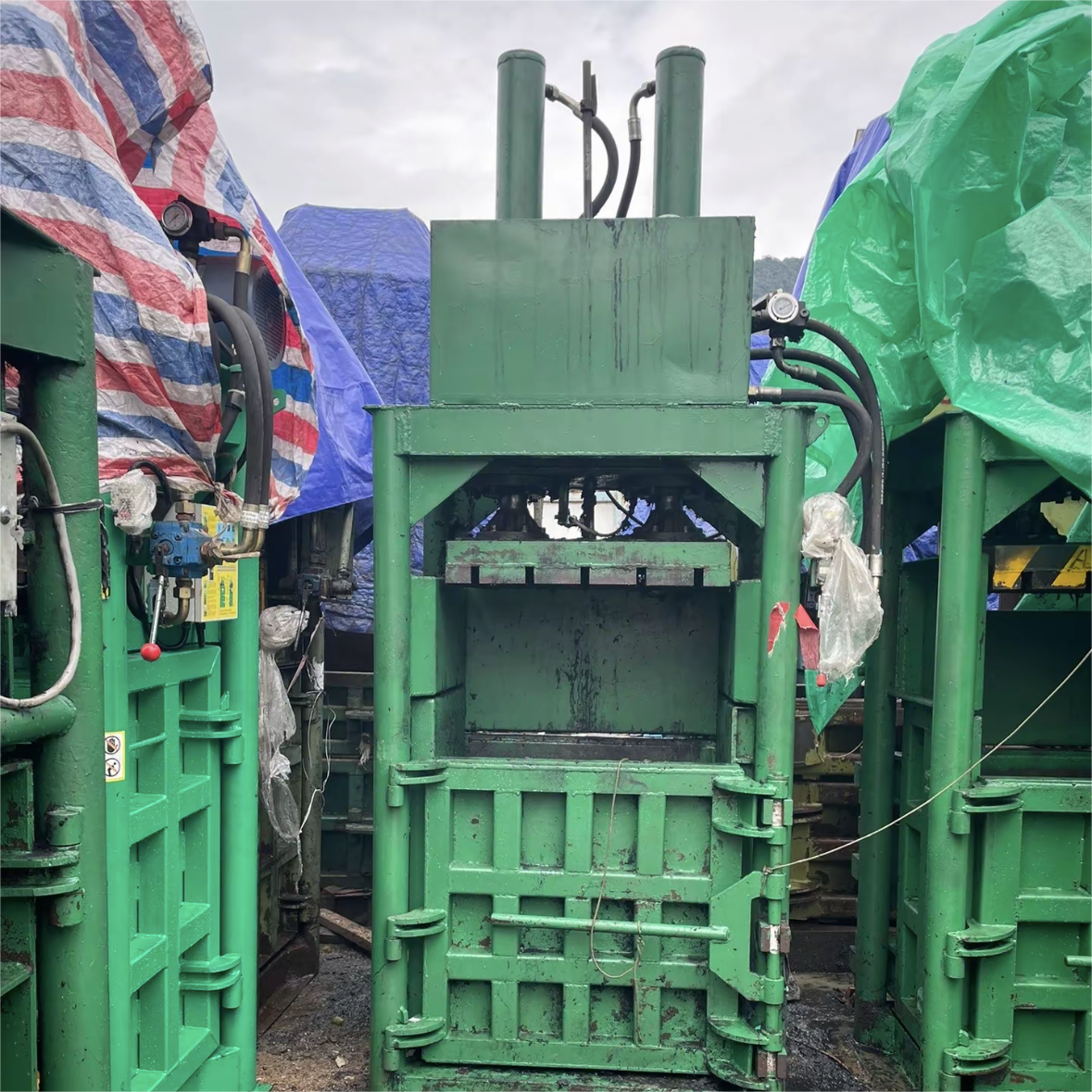 YD-120T Upright Metal Briquetter YD-120T Upright Metal Briquetter
