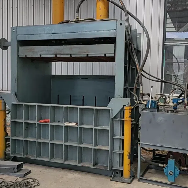 300T Verital Metal Chip Compactor