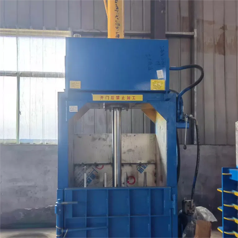 60T Vertical Metal Chip Compactor