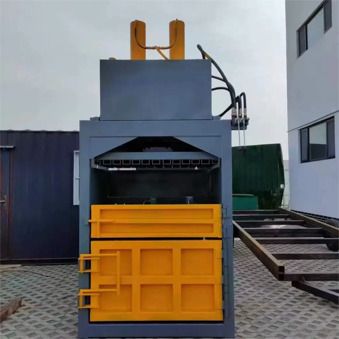 100Ton Briquet Recycling Machine 100Ton Briquet Recycling Machine