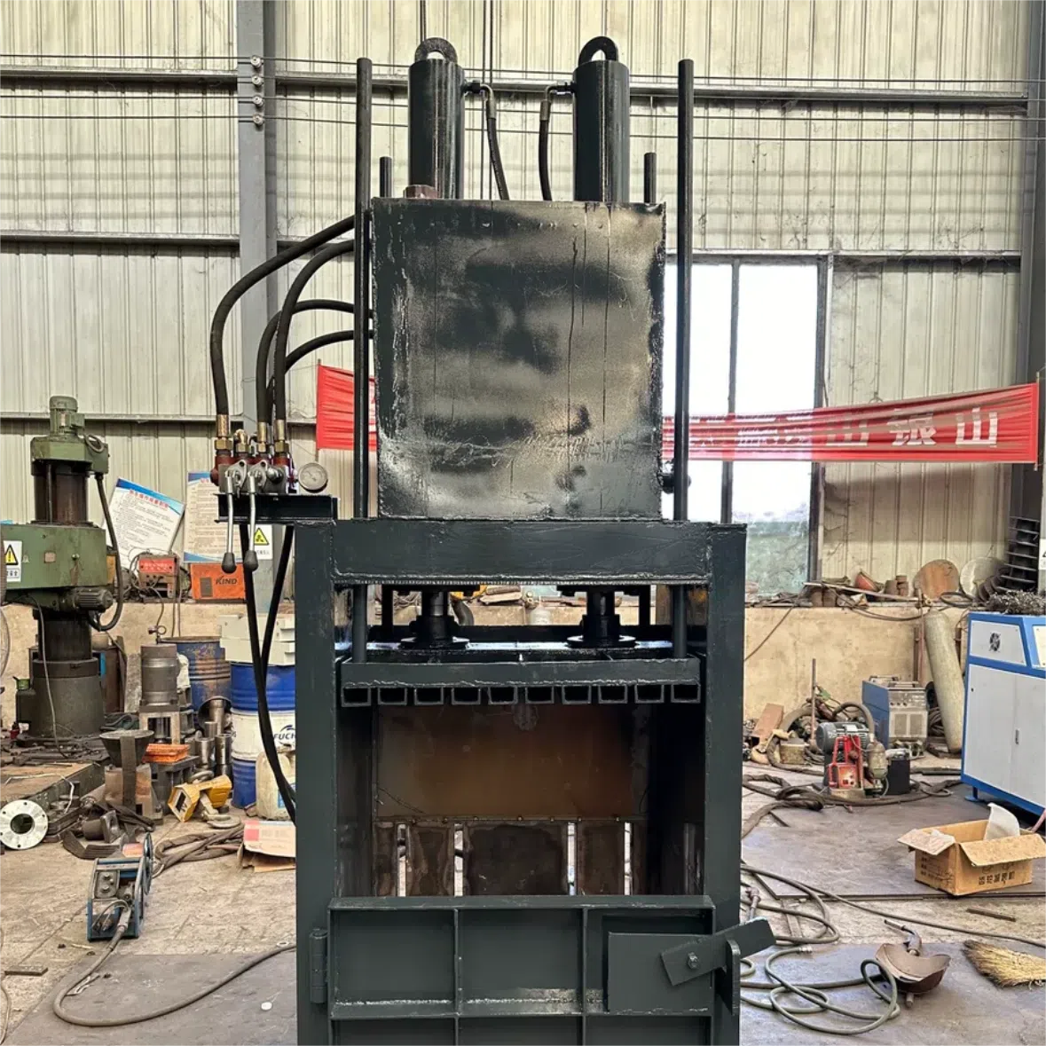 80T Metal briquette compacting machine 80T Metal briquette compacting machine