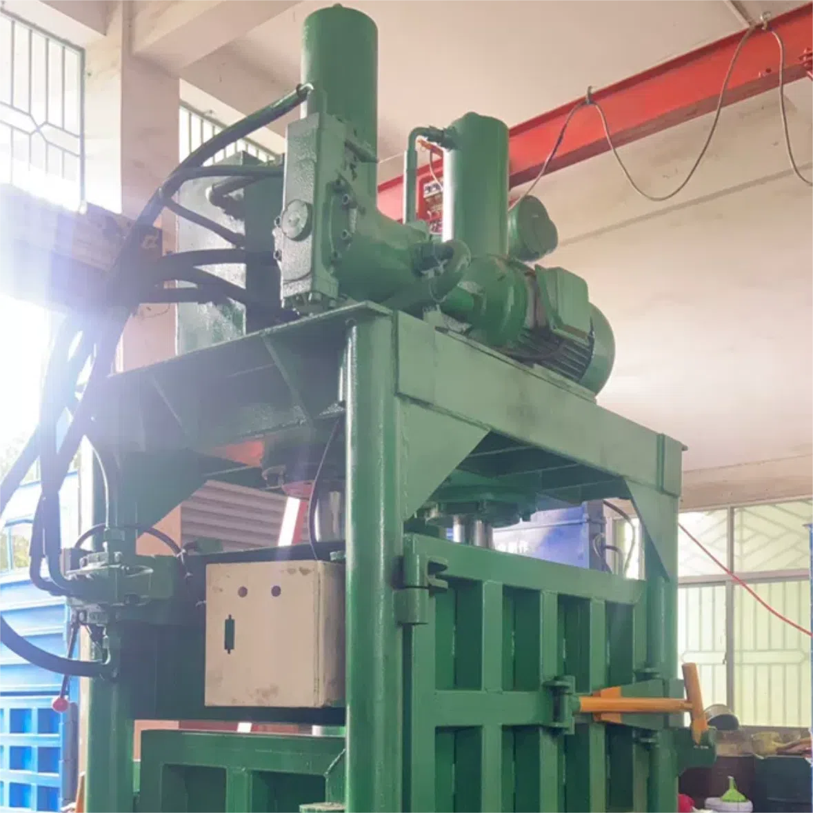 160T Professional Metal Chip Compactor 160T Professional Metal Chip Compactor