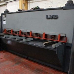 LVD MVN 31X12 Shearing Machine