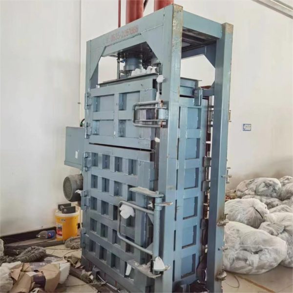 135T Professional Metal Chip Compactor