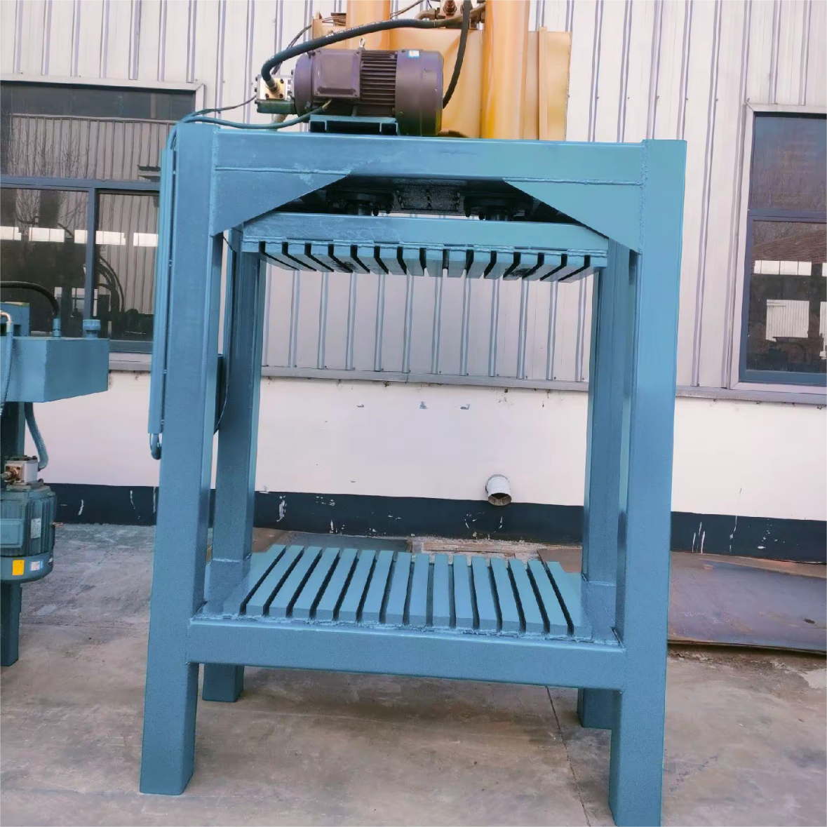 YD-63T Upright Metal Briquetter YD-63T Upright Metal Briquetter