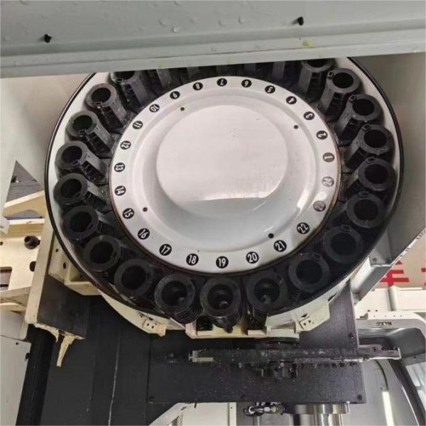 AGMA VMC-106 Vertical Machining Center