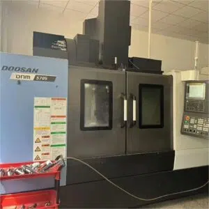 DOOSAN 5705 Vertical Machining Center