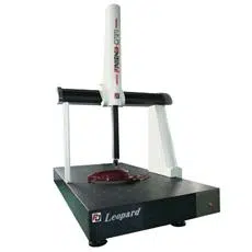 FD-Y122510-Coordinate-Measuring-Machine