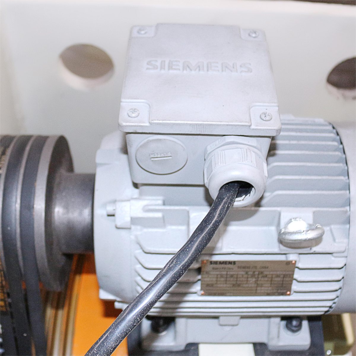 HARSLE JH21 25T Pneumatic Punch