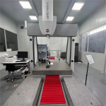 LEITZ PMM XI Coordinate Measuring Machine