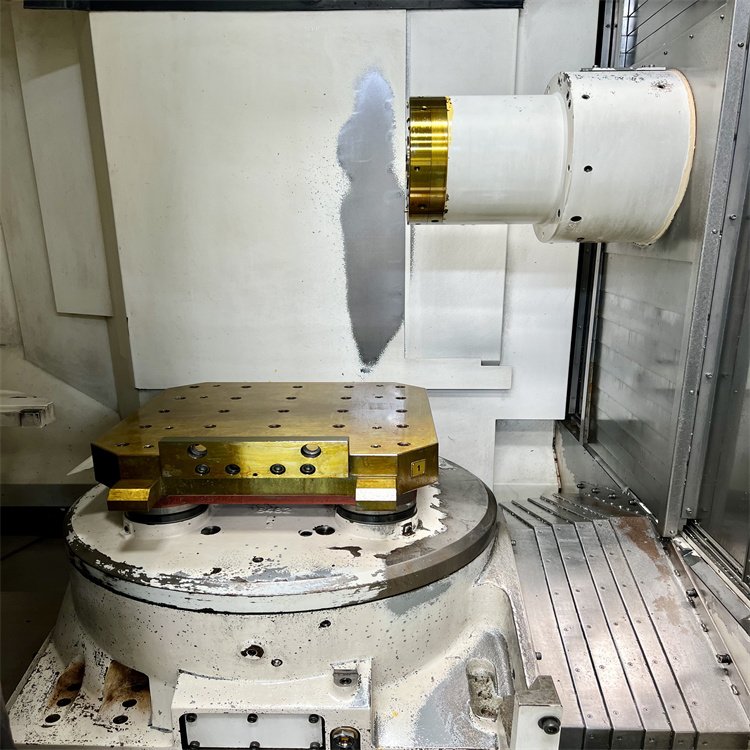 Centro di lavoro CNC MAZAK NEXUS-6000