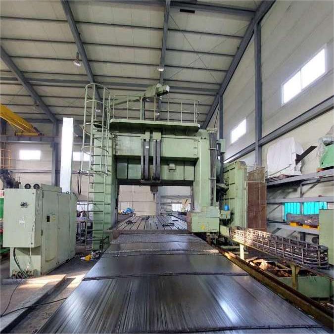 OKUMA MR-B Gantry Machining Center