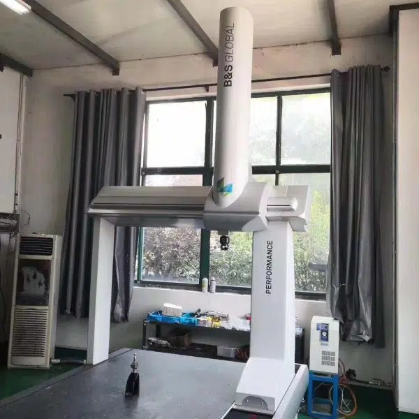 PERFORMANCE Coordinate Measuring Machine