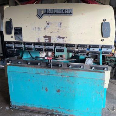 Ohraňovací lis AMADA RG5020