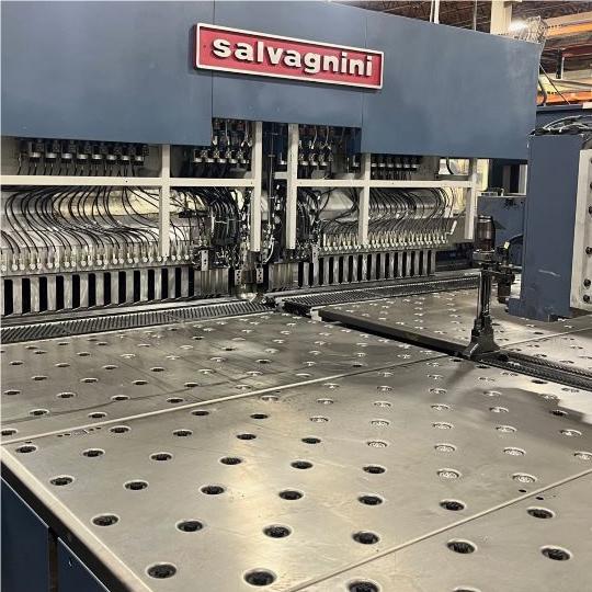 SALVAGNINI P4 2512 เครื่องดัดแผง