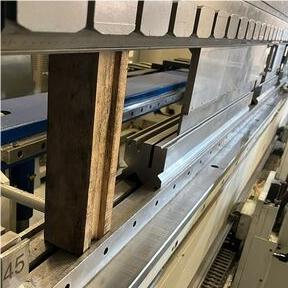 TRUMPF TruBend 8170 Press Brake