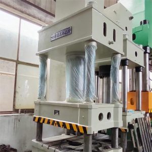 Presse hydraulique HARSLE Y32 315T