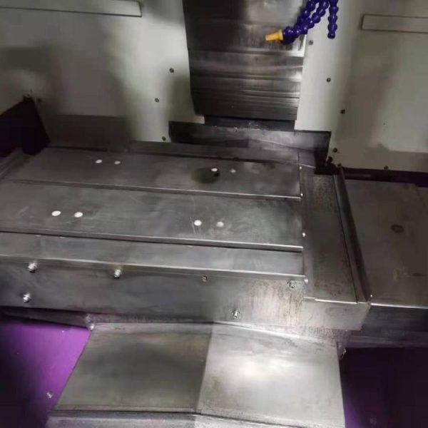 VIGERT T-540 CNC 머시닝 센터