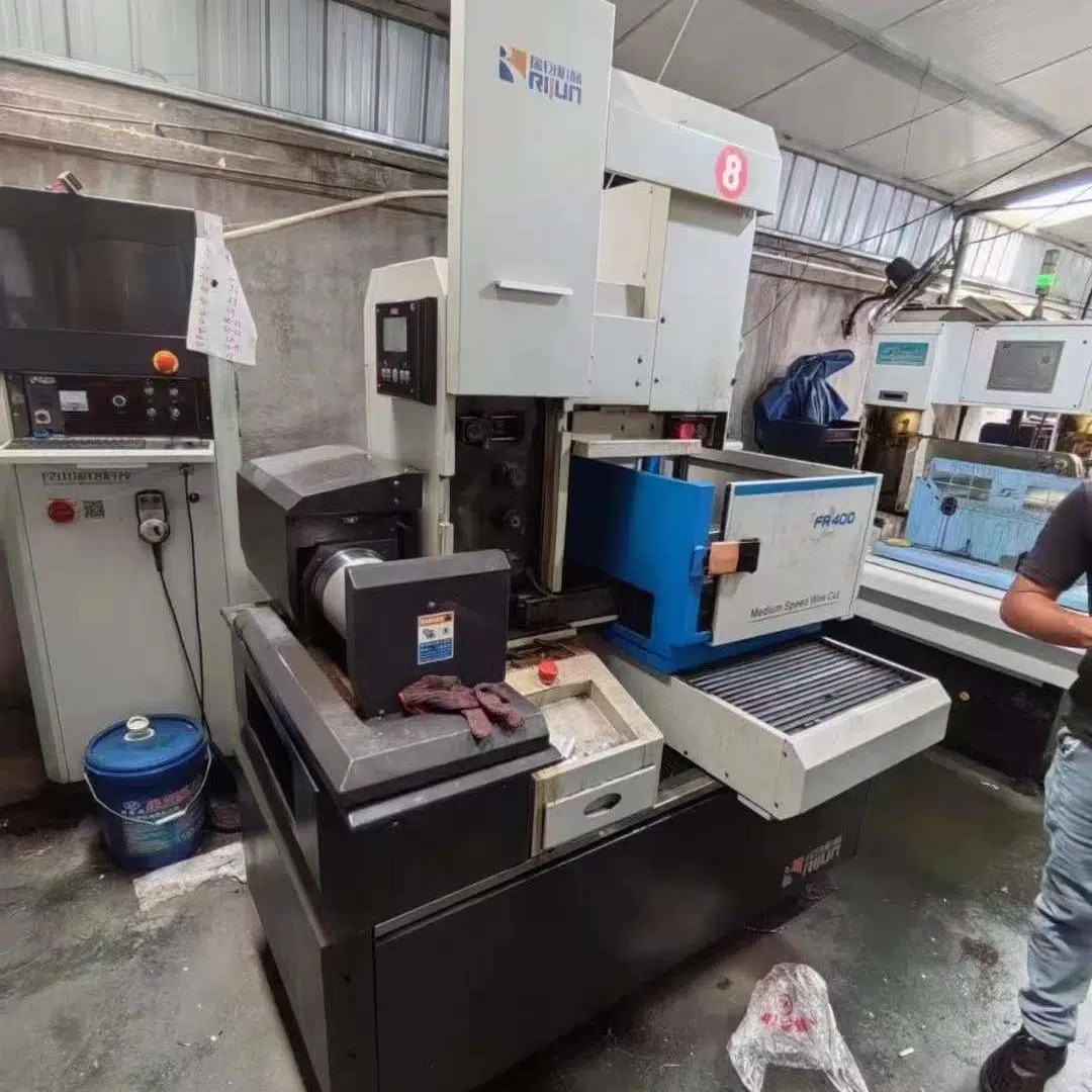 Used Wire-Cut EDM FR400 Used Wire-Cut EDM FR400