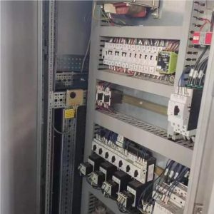 Řada ohýbaček panelů SALVAGNINI P42516 