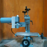 DC30 Vertical Turret Mill