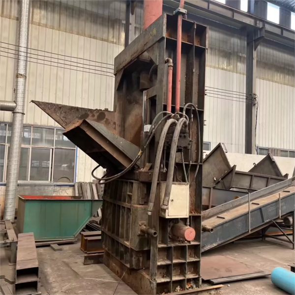 100T Briquet Recycling Machine