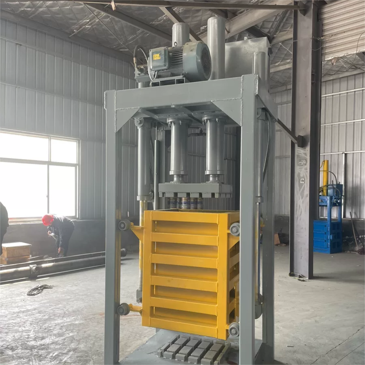 63T Upright Metal Briquetter 63T Upright Metal Briquetter