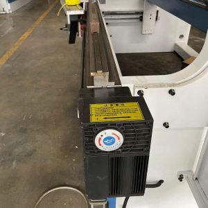 Used Door Brake Press 220T3100