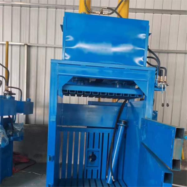 Professioneller Metallspäneverdichter 120T