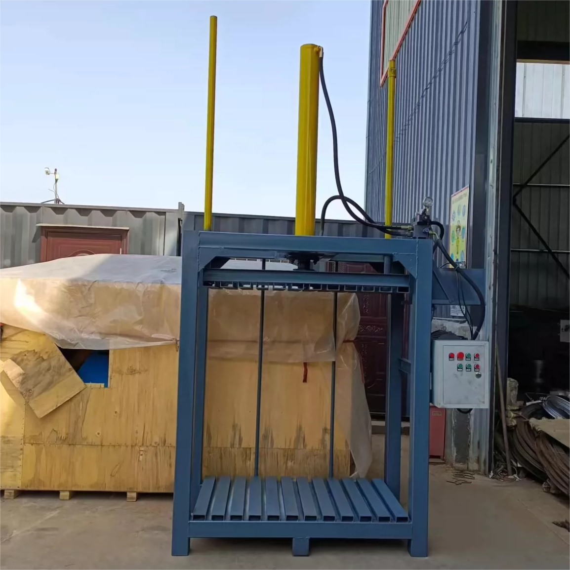 30T Upright Metal Briquetter Machine 30T Upright Metal Briquetter Machine