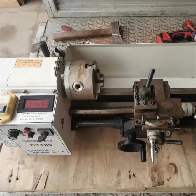 BT180 Metal Lathe BT180 Metal Lathe