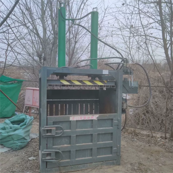 YD-30 Verital Scrap Metal Briquetting Press