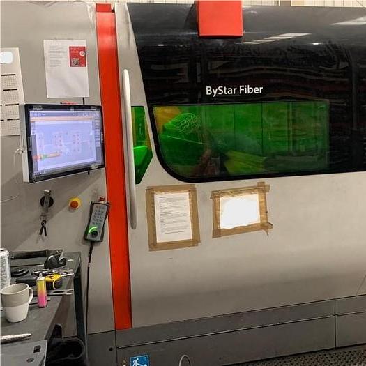 Máquina de corte a laser BYSTRONIC Bystar Fiber 4020