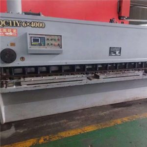 VIGERT QC11Y 6X4000 Shearing Machine