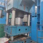 مكبس هيدروليكي HARSLE Y32 630T