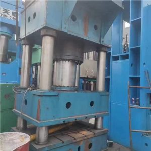مكبس هيدروليكي HARSLE Y32 630T