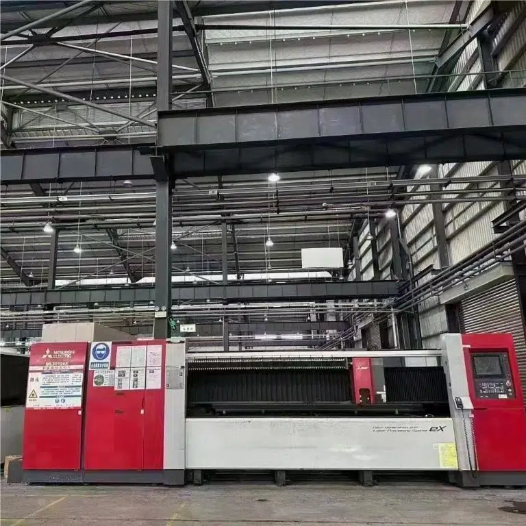 Machine de découpe laser MITSUBISHI ML3015eX