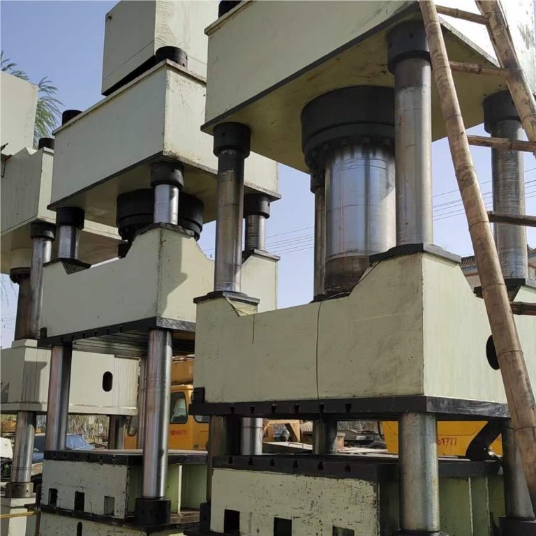 VIGERT Y32 680T Hydraulic Press