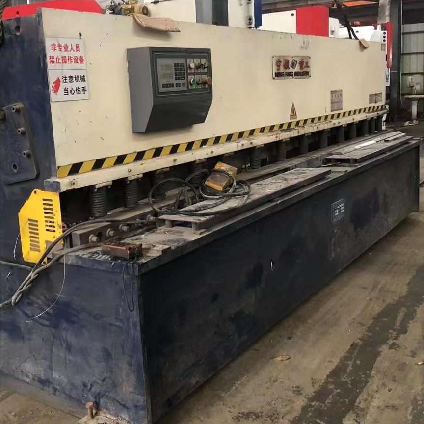 VIGERT 6X4200 E21S Shearing Machine VIGERT 6X4200 E21S Shearing Machine