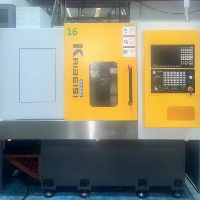 เครื่องกลึง CNC แบบแกน K460D