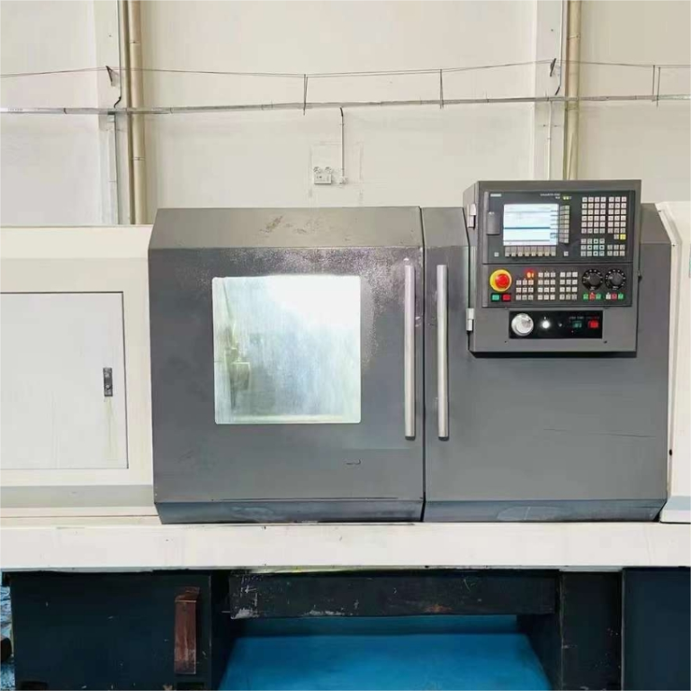 CD6530 CNC-Drehmaschine mit fester Spindel