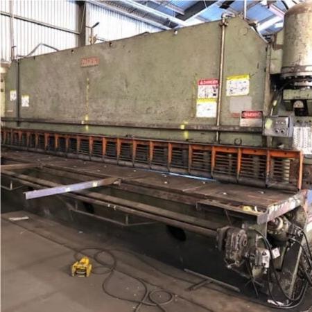 VIGERT 375R Shearing Machine