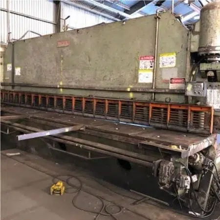 VIGERT 375R Shearing Machine