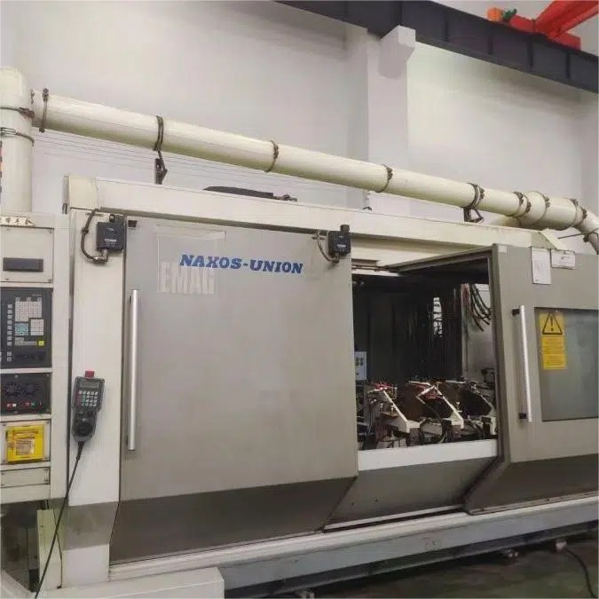 เครื่องเจียร EMAG PM3010
