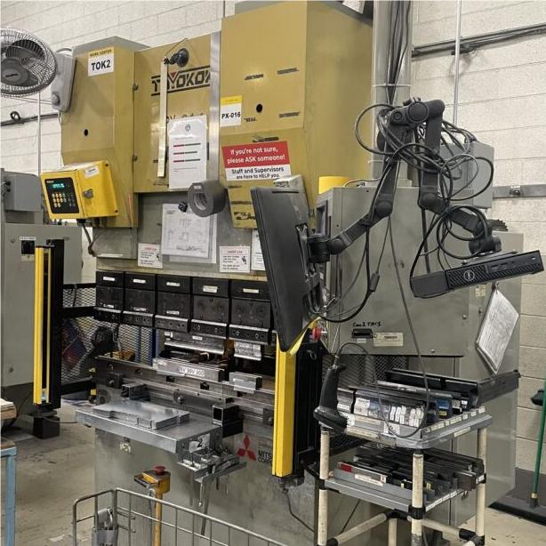 เครื่องดัดเบรก TOYOKOKI APB5613