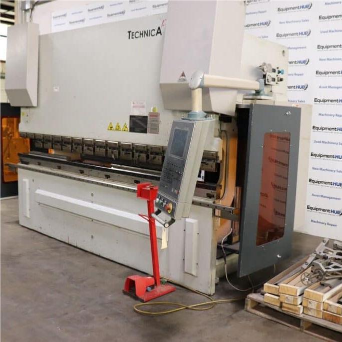 เครื่องดัดเบรก DERATECH 140T30