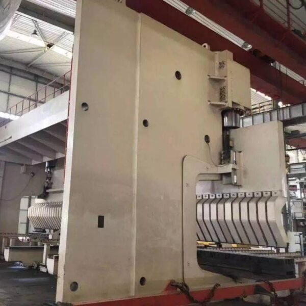 Pressa piegatrice CNC YAWEI 2000T12000
