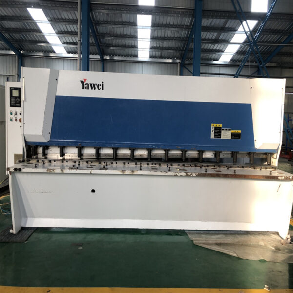 Masina de tuns YAWEI HGSK-6X4050