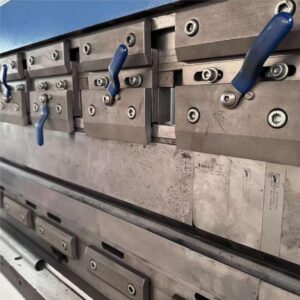 YAWEI PBH2241 Press Brake