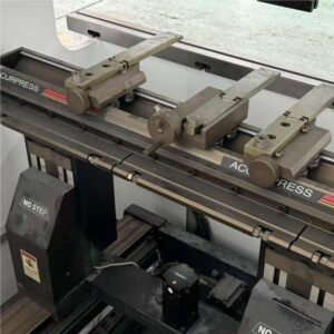 ACCURPRESS 40T1500 DELEM Press Brake